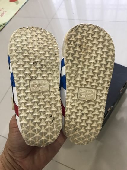 รองเท้า รูปที่ 4