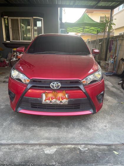 รถ Toyota Yaris 1.2 J Eco สี แดง