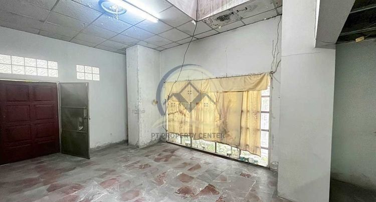 ไม่มี โครงการสรานนท์ ทาวน์โฮม 2.5 ชั้น ลาดพร้าว 101 ซอย 50 ขายตามสภาพ เหมาะสำหรับรีโนเวท ต่อรองได้ ทำเลโซนลาดพร้าว รูปที่ 2