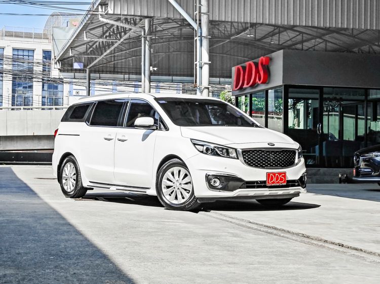 Kia Grand Carnival 2018 2.2 EX Van ดีเซล เกียร์อัตโนมัติ ขาว รูปที่ 4