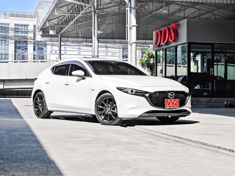 Mazda Mazda3 2021 2.0 SP 100th Anniversary Edition Sedan เบนซิน เกียร์อัตโนมัติ ขาว รูปที่ 4
