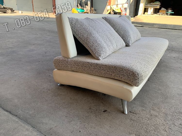 โซฟาผ้า 3 ที่นั่ง Jelly สีขาว Brand  Koncept Furniture รูปที่ 2