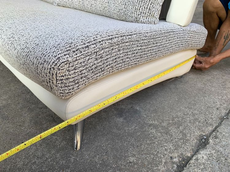 โซฟาผ้า 3 ที่นั่ง Jelly สีขาว Brand  Koncept Furniture รูปที่ 6