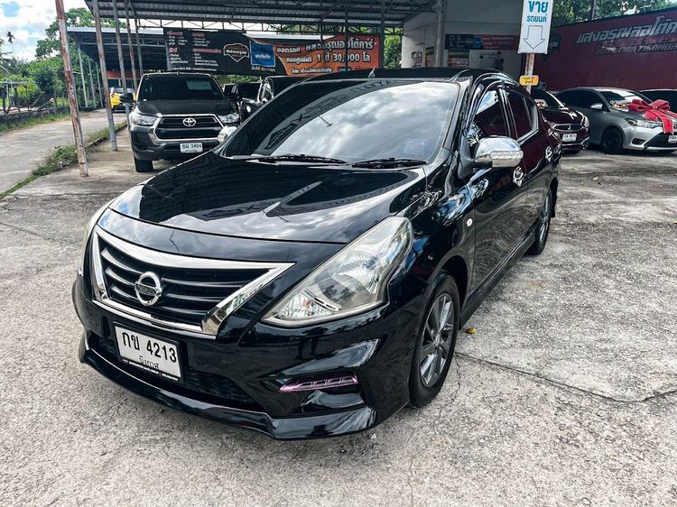 รถ Nissan Almera 1.2 E Sportech สี ดำ