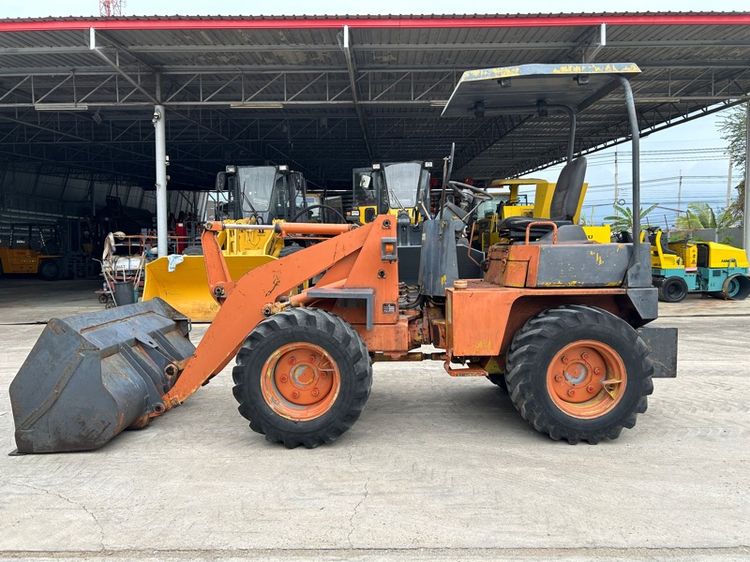 รถตักล้อยาง MITSUBISHI รุ่น WS300A บุ้งกี๋ 0.5 คิว  รถเก่านอกนำเข้า  รูปที่ 3