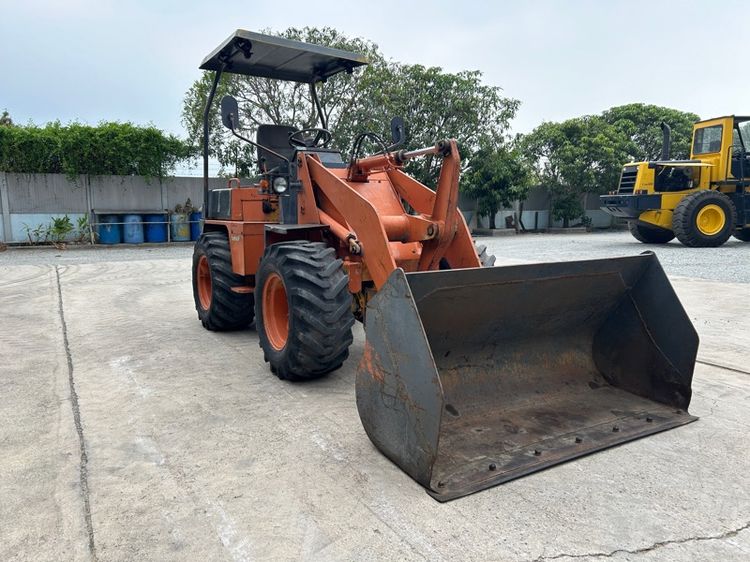 รถตักล้อยาง MITSUBISHI รุ่น WS300A บุ้งกี๋ 0.5 คิว  รถเก่านอกนำเข้า  รูปที่ 6