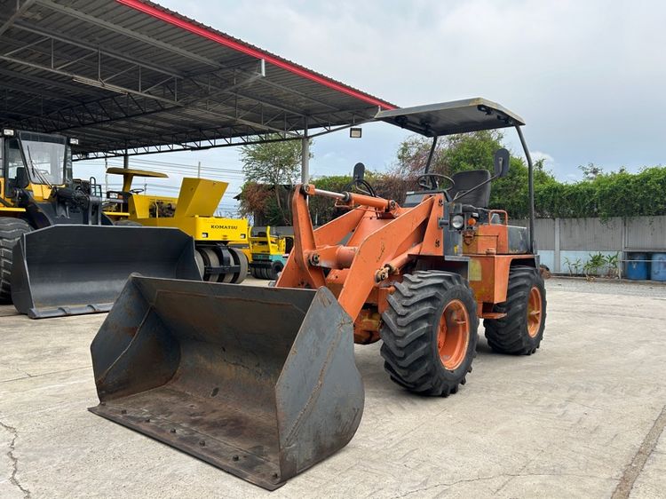 รถตักล้อยาง MITSUBISHI รุ่น WS300A บุ้งกี๋ 0.5 คิว  รถเก่านอกนำเข้า  รูปที่ 4