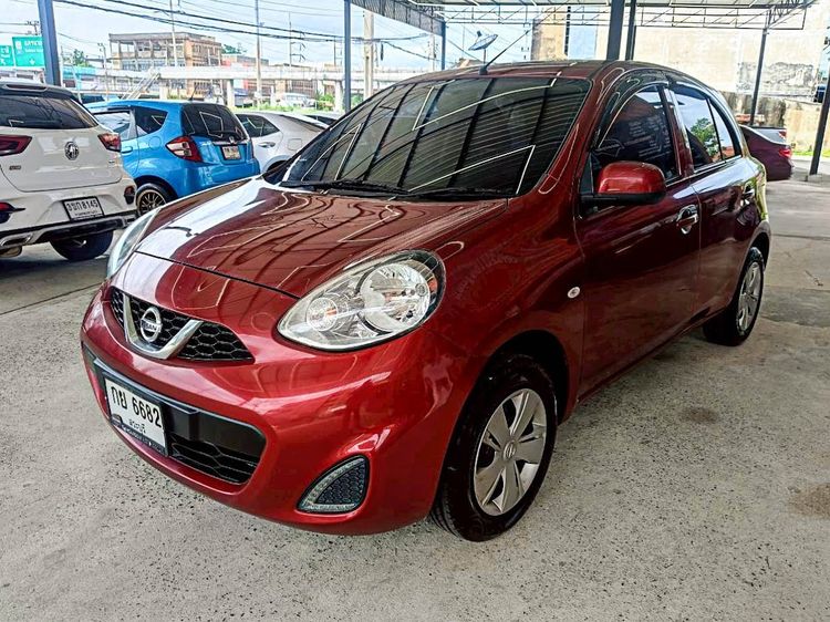 รถ Nissan March 1.2 E สี แดง