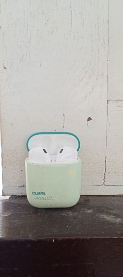 หูฟังบลูทูธไร้สายเสียงคมชัด เบสแน่น ฟังเพลิน
ใส่สบาย น้ำหนักเบา
ใช้งานง่าย เชื่อมต่อรวดเร็ว
เหมาะสำหรับฟังเพลง  เรียนออนไลน์  รูปที่ 2