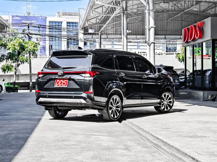 Toyota Veloz 2022 1.5 Premium Utility-car เบนซิน เกียร์อัตโนมัติ ดำ รูปที่ 2