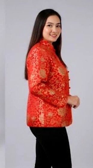 กี่เผ้า เสื้อเข้ารูป