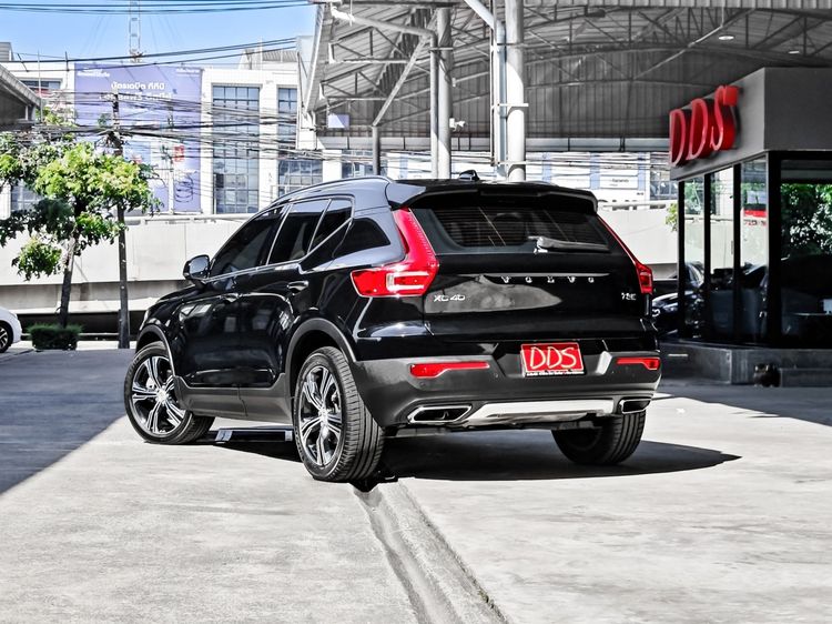 Volvo XC40 2020 Recharge 1.5 T5 Inscription Utility-car เบนซิน เกียร์อัตโนมัติ ดำ รูปที่ 3