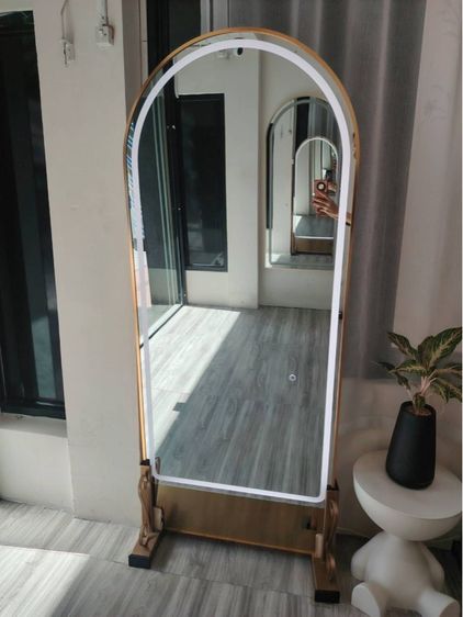 กระจกมีไฟ รูปที่ 2