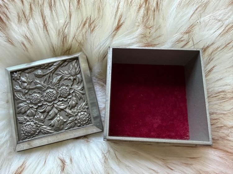 กล่องเก็บจิวเวลรี่ Royal Selangor