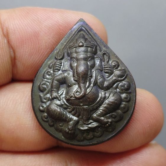 เหรียญพระพิฆเนศ ทรงพระราหู เนื้อนวะ รุ่นสุริยุปราคา หลวงพ่อเกษม เขมโก ปลุกเสก สุสานไตรลักษณ์ ลำปาง ปี2538 ตลับเดิม รูปที่ 2