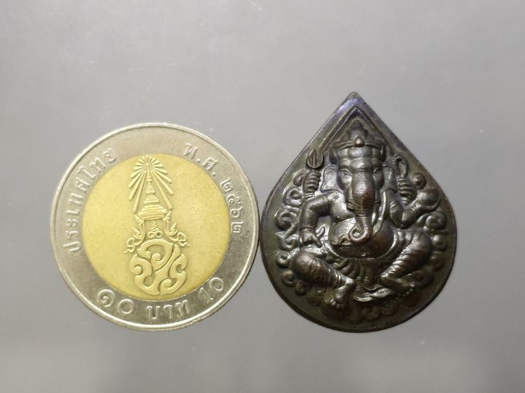 เหรียญพระพิฆเนศ ทรงพระราหู เนื้อนวะ รุ่นสุริยุปราคา หลวงพ่อเกษม เขมโก ปลุกเสก สุสานไตรลักษณ์ ลำปาง ปี2538 ตลับเดิม รูปที่ 7