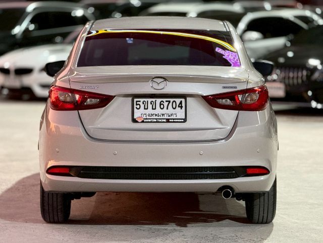 Mazda Mazda 2 2023 1.3 เบนซิน เกียร์อัตโนมัติ น้ำตาล รูปที่ 2