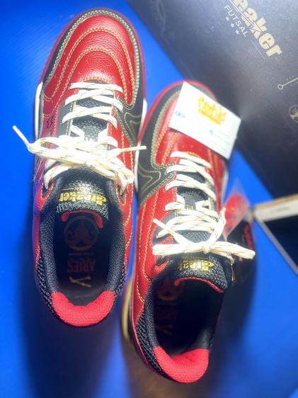 รองเท้าฟุตซอล Breaker จักราศี ใหม่กริ๊บ มือสอง รูปที่ 10