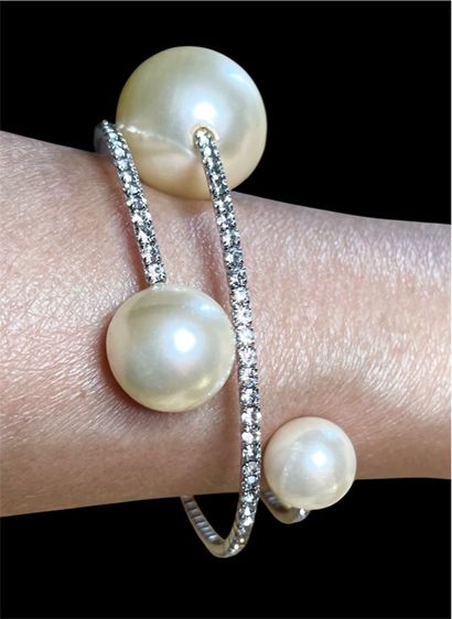 กำไลข้อมือเพชรประดับมุก แฟชั่น
