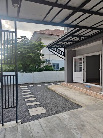 อื่นๆ ขายบ้านเดี่ยว 2 ชั้น หมู่บ้านเอื้อสุข 2 เนื้อที่ 53 ตรว. ถนนนิมิตใหม่ ใกล้ รพ ปรับปรุงใหม่ รูปที่ 3