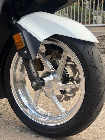 FORZA350 เดิมมือเดียว แต่งสวย ภาษี69 เล่มครบ รูปที่ 9