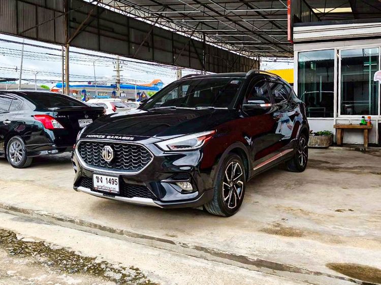 รถ MG ZS 1.5X+ Sunroof สี ดำ