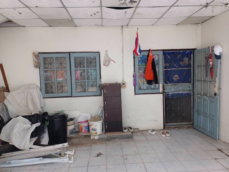 อื่นๆ ขายด่วน ทาวน์เฮ้าส์ชั้นเดียว เคหะทุ่งสองห้อง หลักสี่ ใกล้รถไฟฟ้าสายสีแดง สนามบินดอนเมือง รูปที่ 4