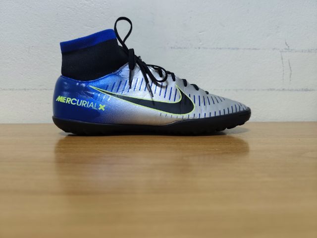 Nike ร้อยปุ่ม 42.5 27.0  รูปที่ 2