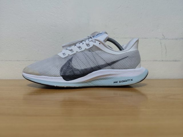 อื่นๆ ผ้าใบ รองเท้าผ้าใบ UK 8 | EU 42 | US 8.5 Nike Zoom Pegasus35 42.0 26.5 แท้ มือสอง