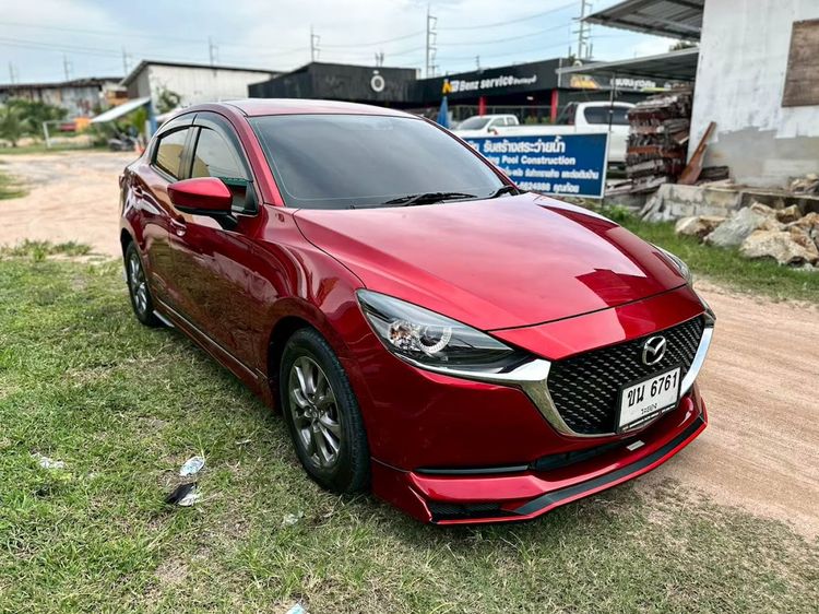 Mazda Mazda 2 2021 1.3 C Sedan เบนซิน ไม่ติดแก๊ส เกียร์อัตโนมัติ แดง รูปที่ 3