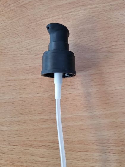 หัวปั้ม มีฝาครอบใส คอ 24 ท่อยาวรวม 17 ซม. รูปที่ 4