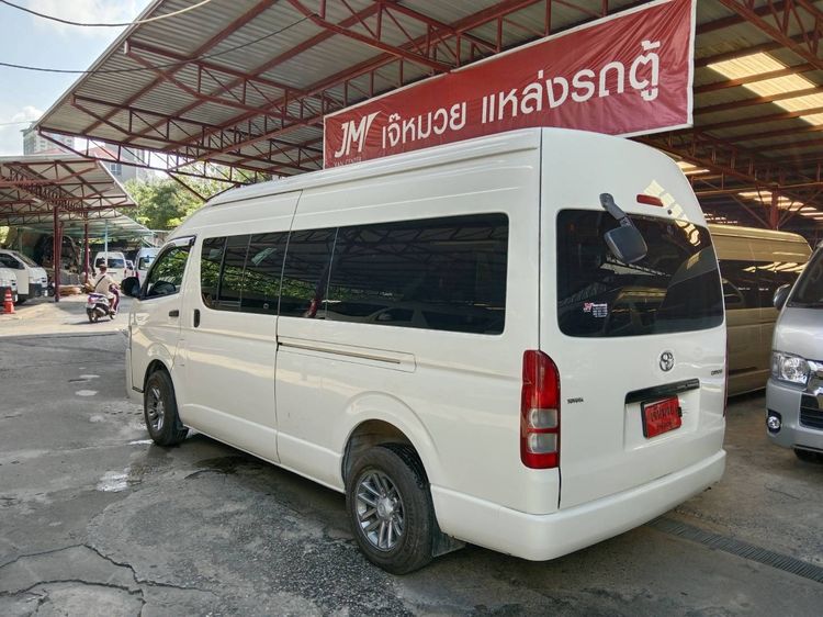 Toyota Commuter 2011 2.5 Van ดีเซล ไม่ติดแก๊ส เกียร์ธรรมดา ขาว รูปที่ 3