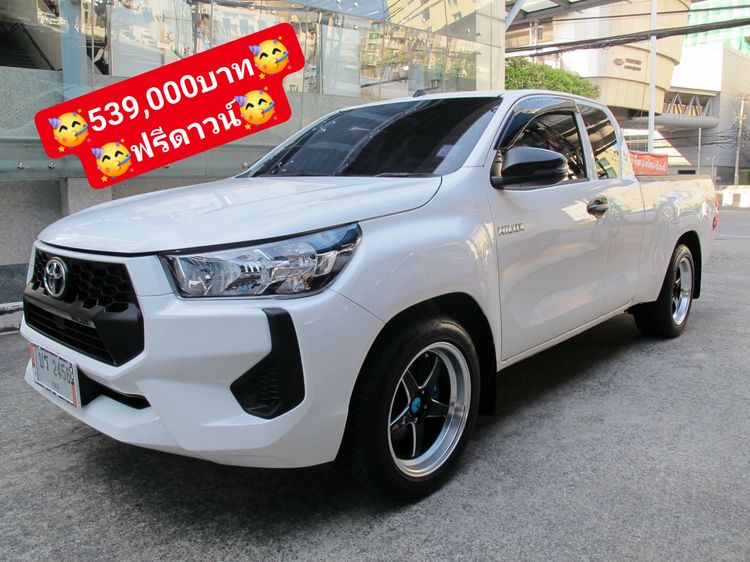 รถ Toyota Hilux Revo 2.4 Entry สี ขาว