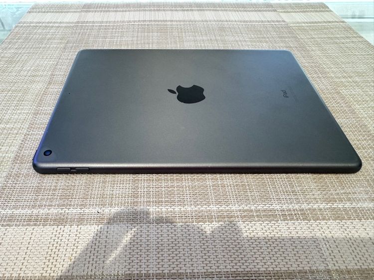 I pad gen8 wifi 32gb สวย รูปที่ 2
