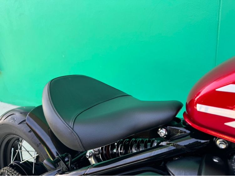 Triumph Bonneville Bobber  2023 รูปที่ 5