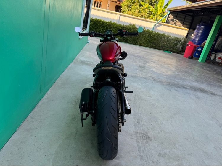 Triumph Bonneville Bobber  2023 รูปที่ 13