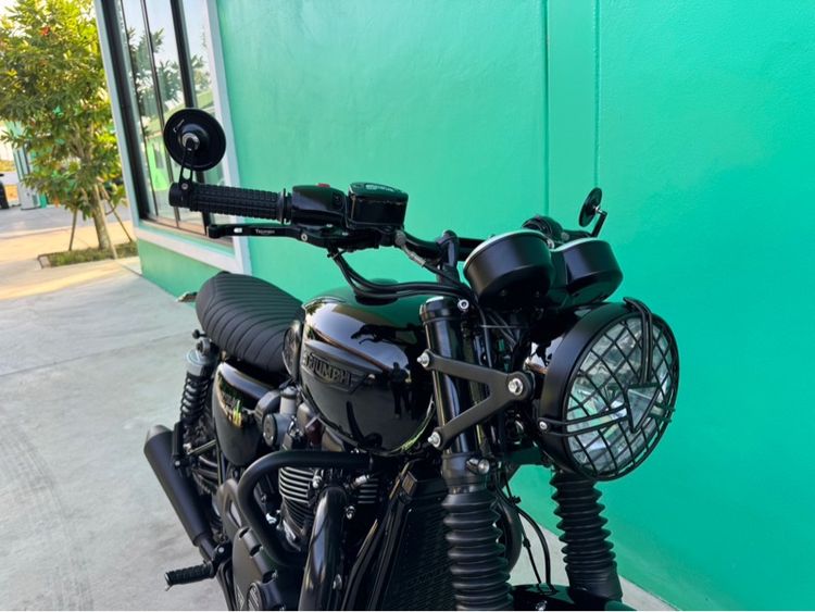 Triumph Bonneville T120 black ปี18  รูปที่ 12