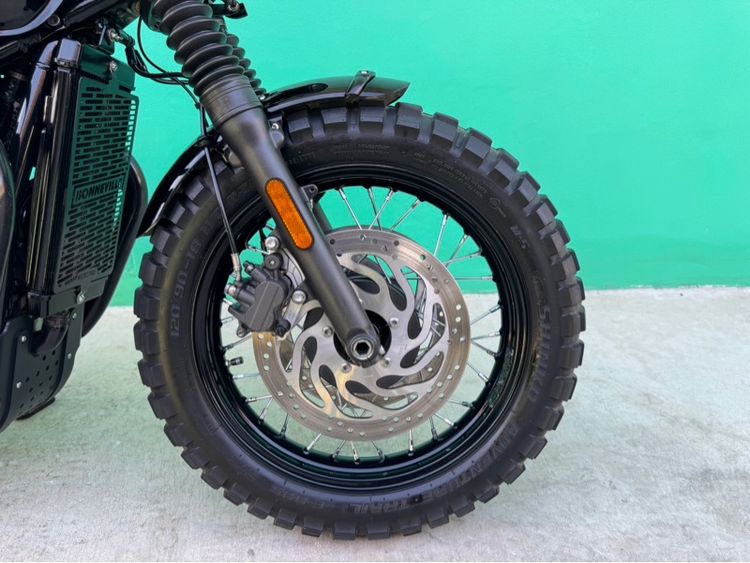 Triumph Bonneville T120 black ปี18  รูปที่ 8
