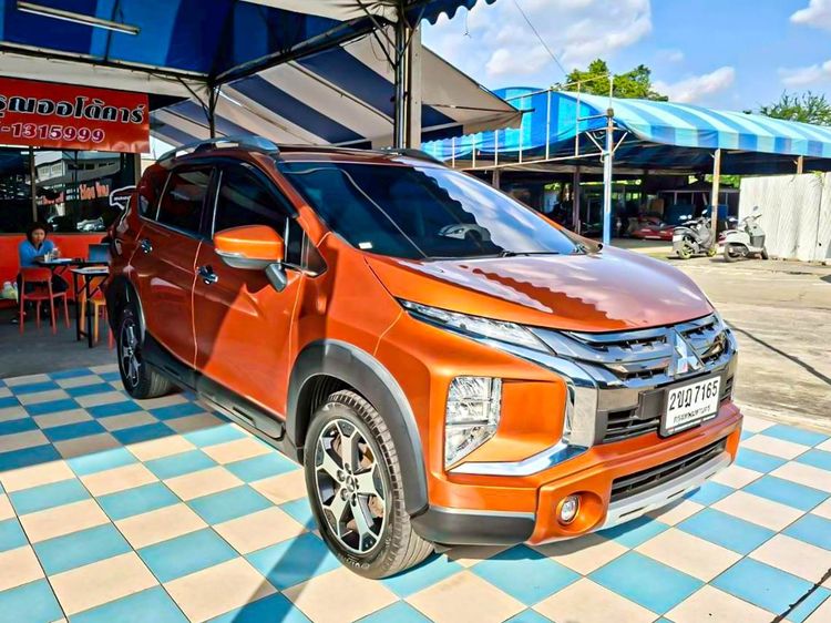 Mitsubishi Xpander 2021 1.5 Cross Utility-car เบนซิน ไม่ติดแก๊ส เกียร์อัตโนมัติ ส้ม รูปที่ 2