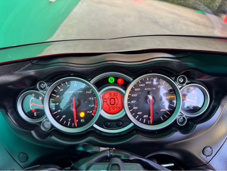 Suzuki Hayabusa 1340 cc. ปี13จด16 สีแดง รถมือเดียว  รูปที่ 14