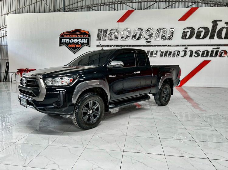 รถ Toyota Hilux Revo Smart Cab 2.4 Entry Prerunner สี ดำ
