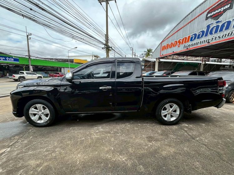Mitsubishi Triton 2020 All New Mega Cab 2.5 GLX Pickup ดีเซล ไม่ติดแก๊ส เกียร์ธรรมดา ดำ รูปที่ 4