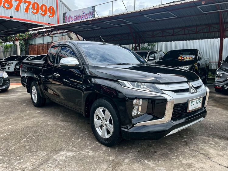 Mitsubishi Triton 2020 All New Mega Cab 2.5 GLX Pickup ดีเซล ไม่ติดแก๊ส เกียร์ธรรมดา ดำ รูปที่ 3