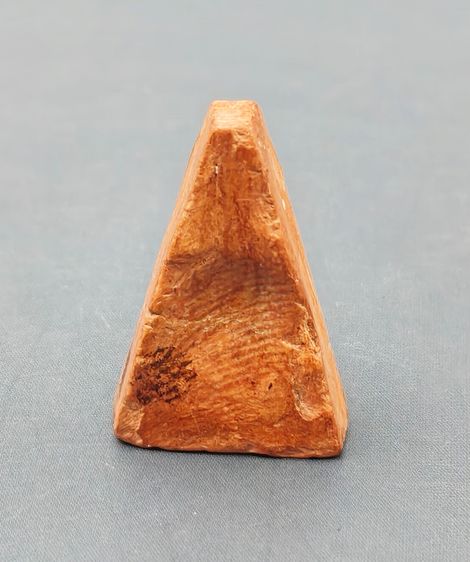 พระผงสุพรรณ พิมพ์หน้าแก่ รูปที่ 3