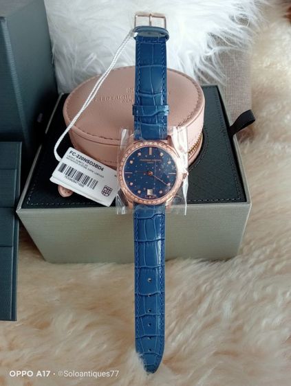 Frederique Constant FC-220NSD3BD4
Classics dimond Lady Quartz
 รูปที่ 2