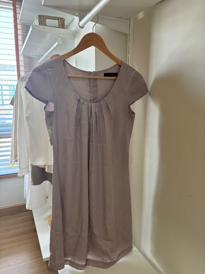 ชุดเดรสแขนสั้น