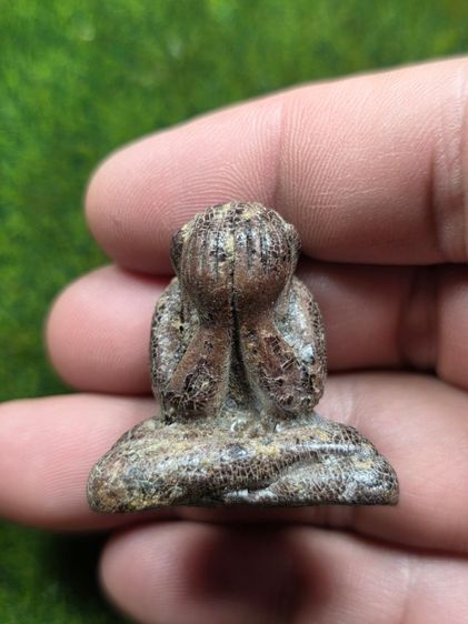 พระปิดตาหลวงพ่อครนวัดบางแซะเก่าๆ