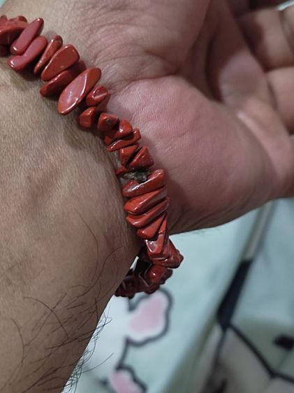 กำไรข้อมือประการังแดงข้อล็อกเงิน