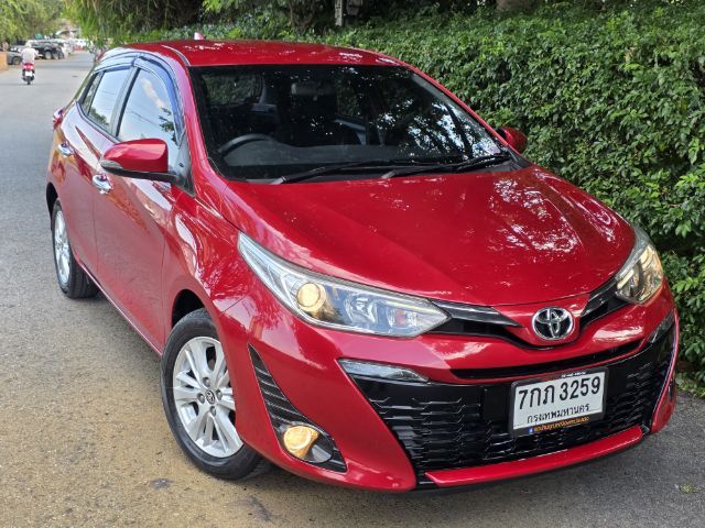 Toyota Yaris 2018 1.2 G Sedan เบนซิน ไม่ติดแก๊ส เกียร์อัตโนมัติ แดง รูปที่ 4
