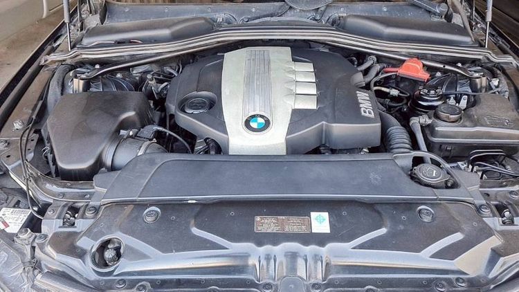 BMW Series 5 2008 520d Sedan ดีเซล ไม่ติดแก๊ส เกียร์อัตโนมัติ ดำ รูปที่ 3